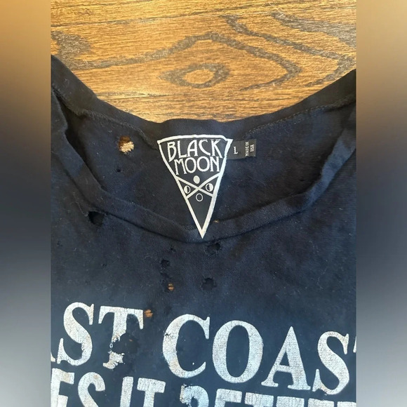 BLACK MOON URBAN OUTFITTERS Distressed Cropped T-Shirt Size Large u0773 - Picture 6 of 9